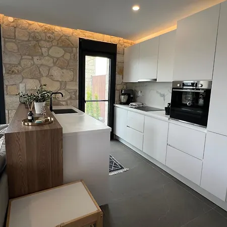Hotel Exclusive New With Private Pool - 3br Néa Fókaia