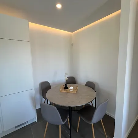 Exclusive New With Private Pool - 3br 4* Néa Fókaia