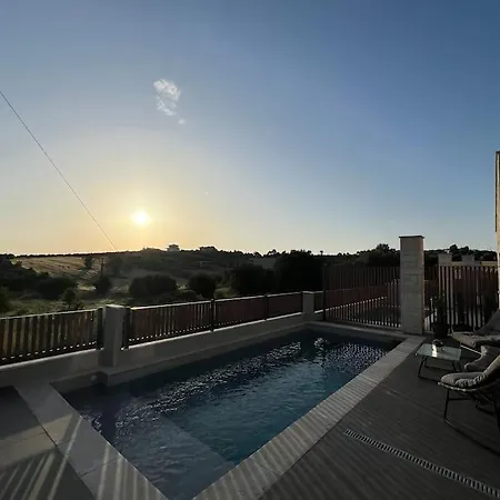 Exclusive New With Private Pool - 3br 4* Néa Fókaia