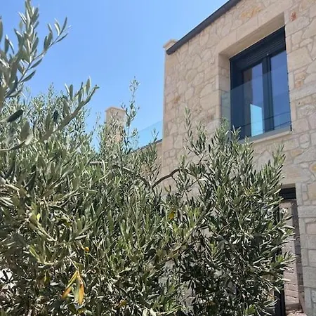 Exclusive New With Private Pool - 3br Hotell 4*